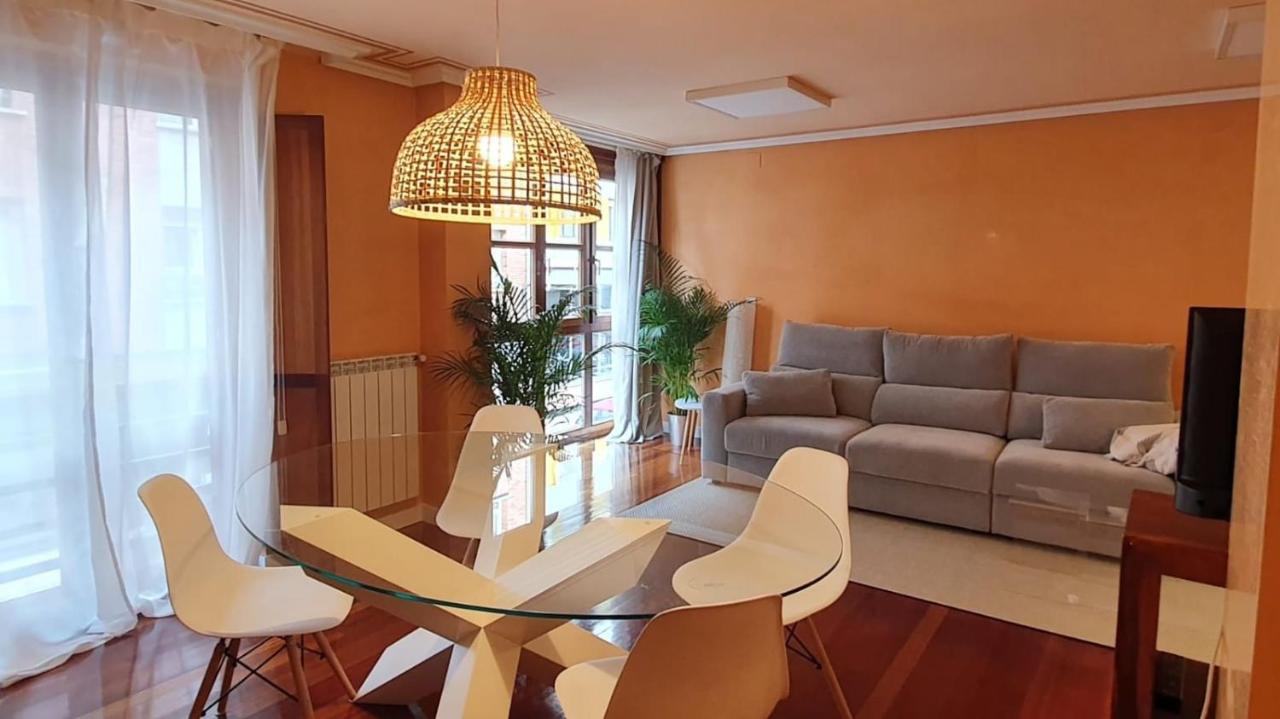Centrico Apto Cangas De Onis, Cerca Puente Romano Apartment Ngoại thất bức ảnh